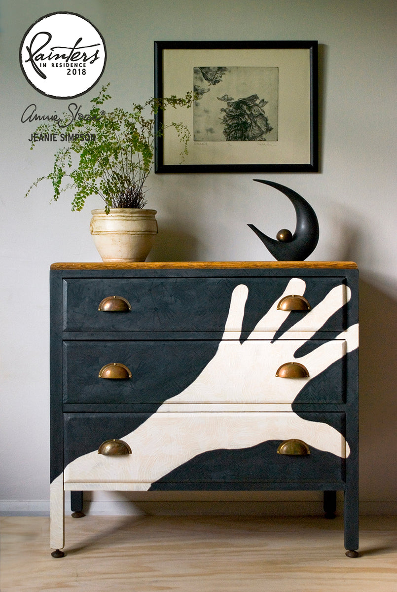 http://shabbynook.co.uk/cdn/shop/products/Graphite-and-Old-White-statement-Hand-Drawers-annie_sloan_chalk_paint_shabby_nook_stockist_uk_1200x1200.jpg?v=1658926369